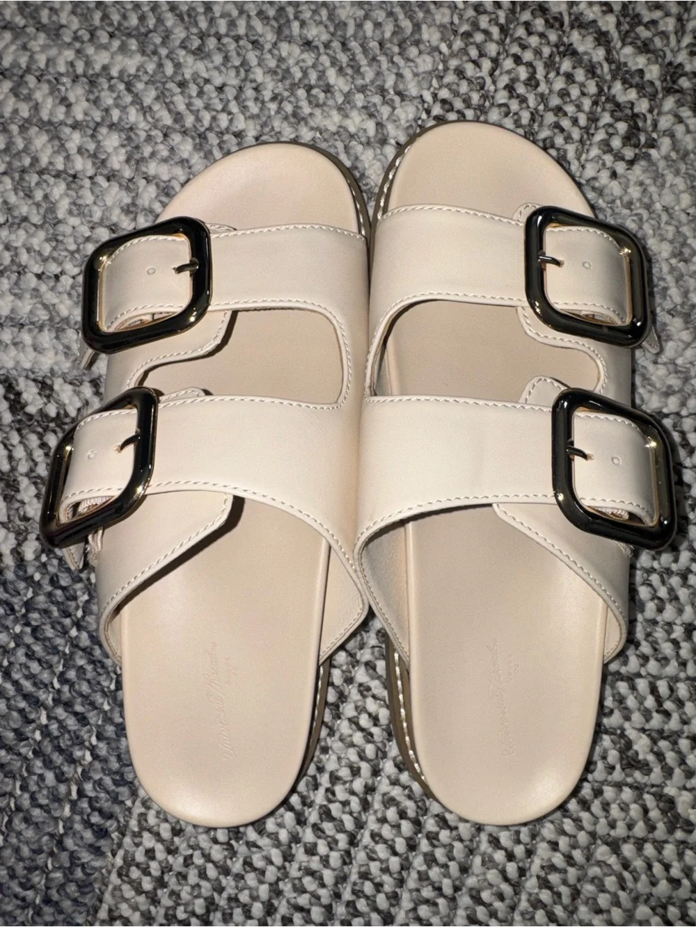 Universal Thread Cream Double Buckle Slide Sandals